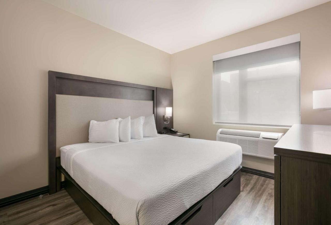 Best Western Plus Executive Residency Bronx Nova Iorque Exterior foto