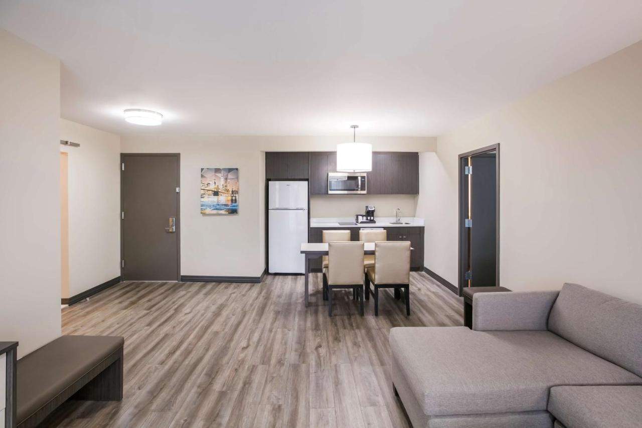 Best Western Plus Executive Residency Bronx Nova Iorque Exterior foto