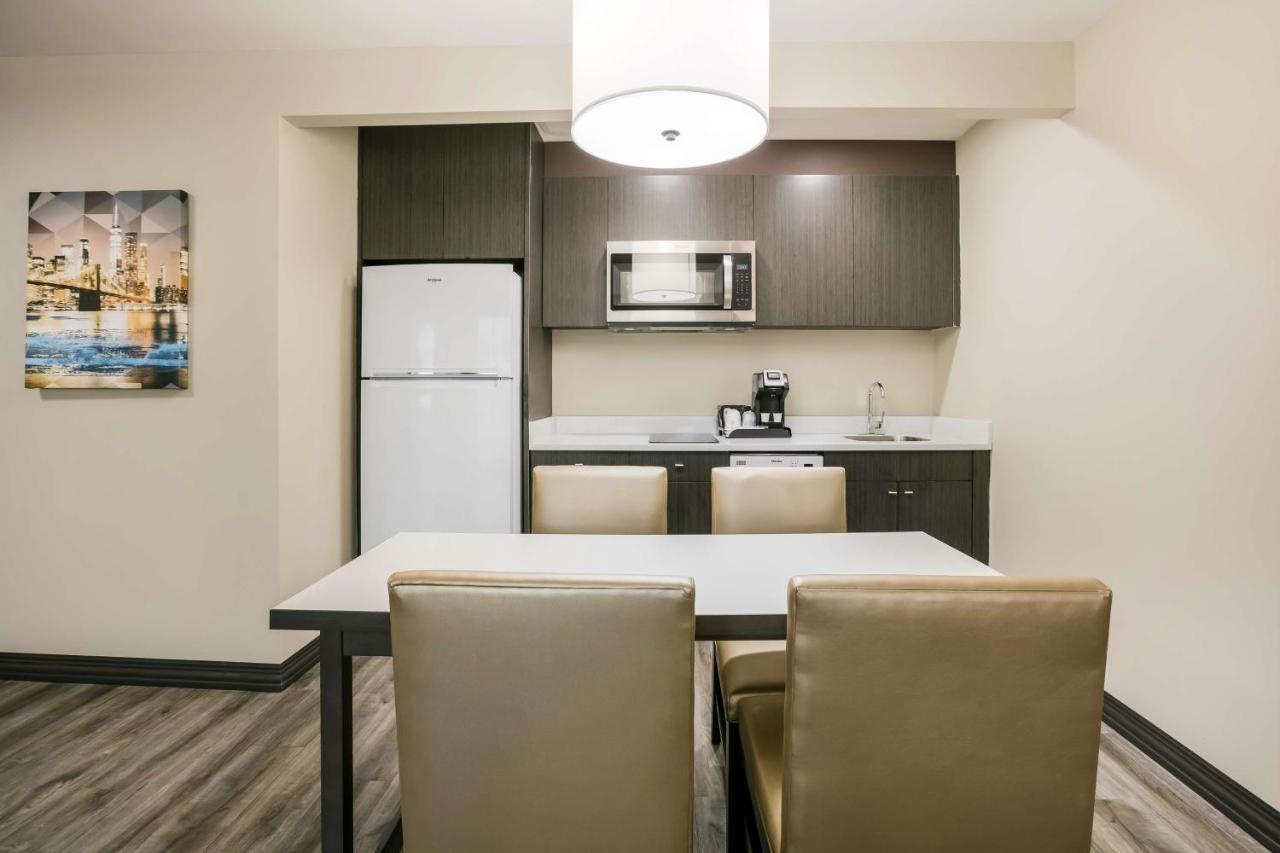 Best Western Plus Executive Residency Bronx Nova Iorque Exterior foto