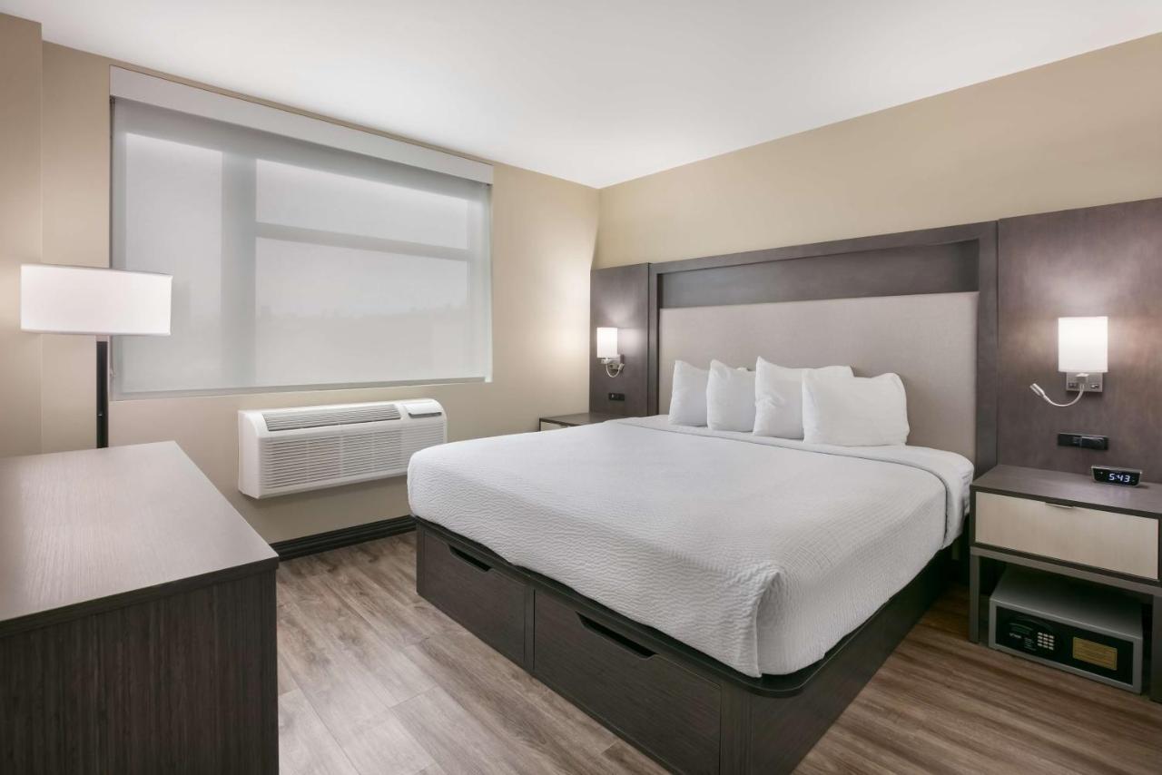 Best Western Plus Executive Residency Bronx Nova Iorque Exterior foto