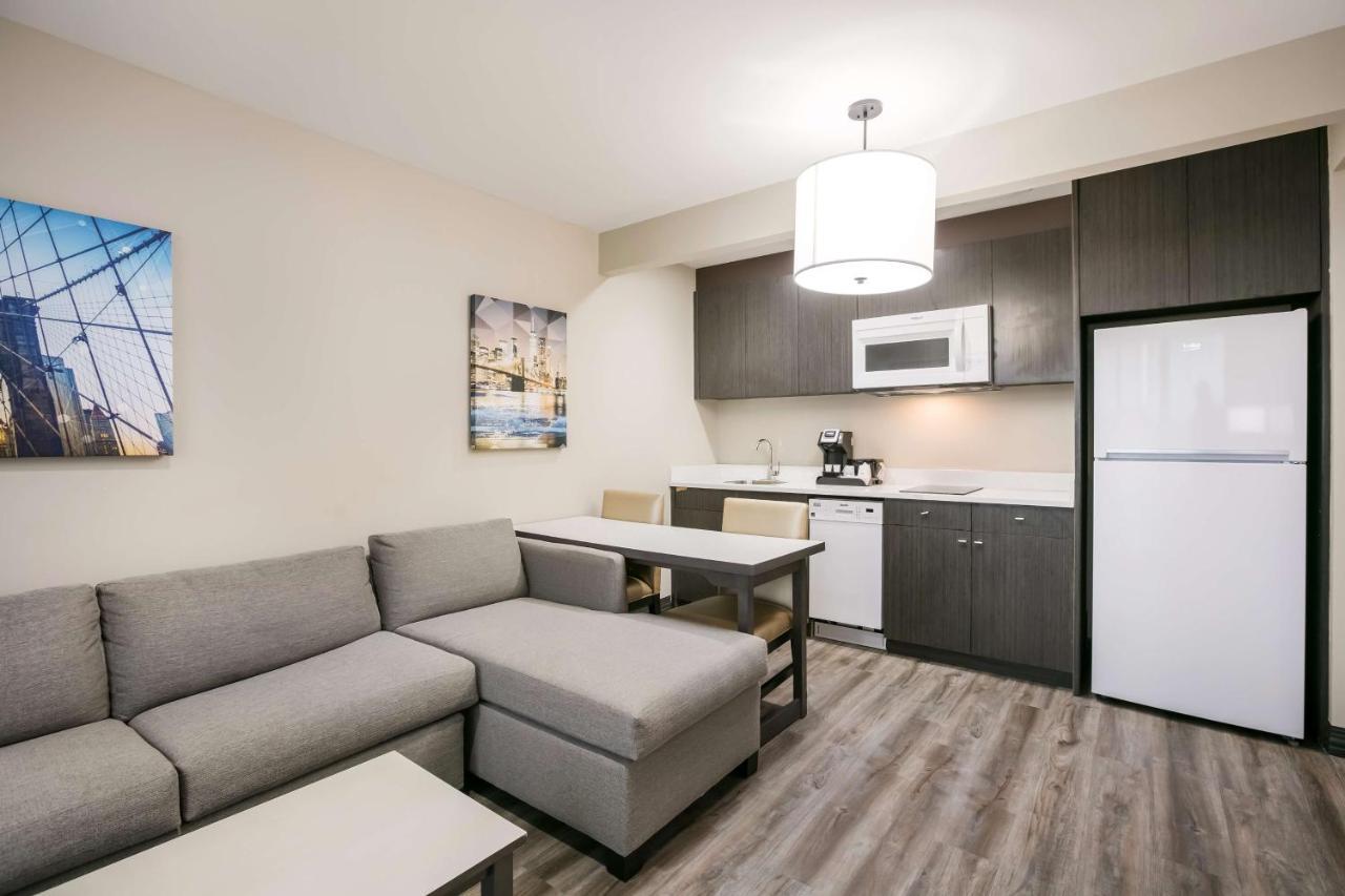 Best Western Plus Executive Residency Bronx Nova Iorque Exterior foto
