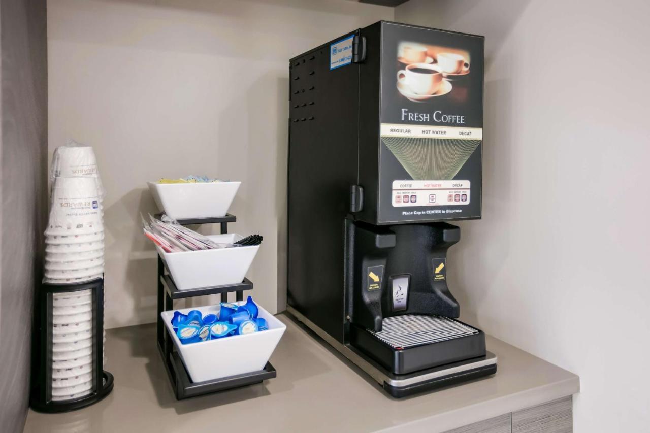 Best Western Plus Executive Residency Bronx Nova Iorque Exterior foto
